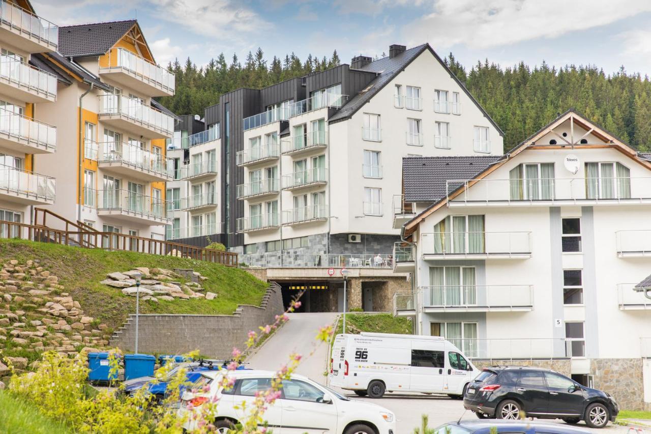 Ms-Apart Apartamenty Przy Stoku - Czarna Gora Сенна Экстерьер фото