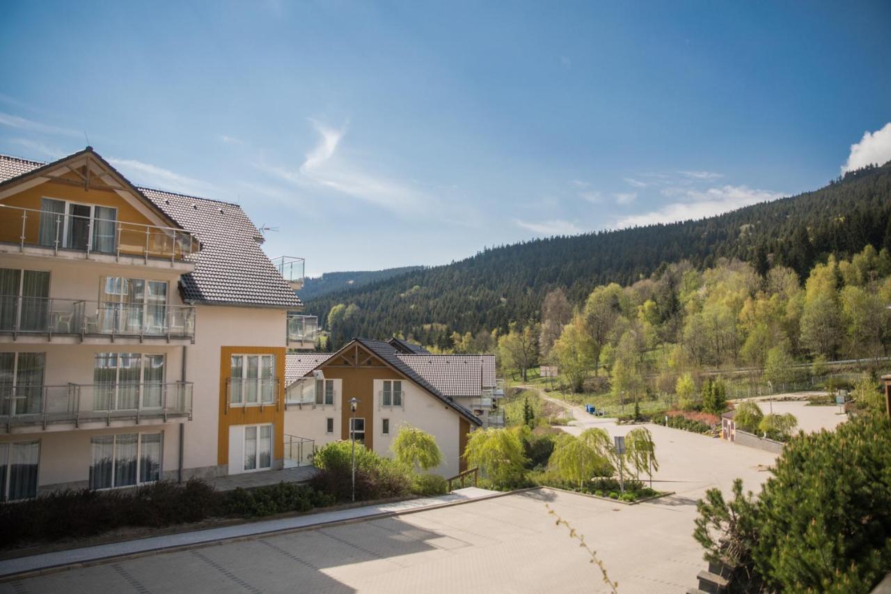 Ms-Apart Apartamenty Przy Stoku - Czarna Gora Сенна Экстерьер фото